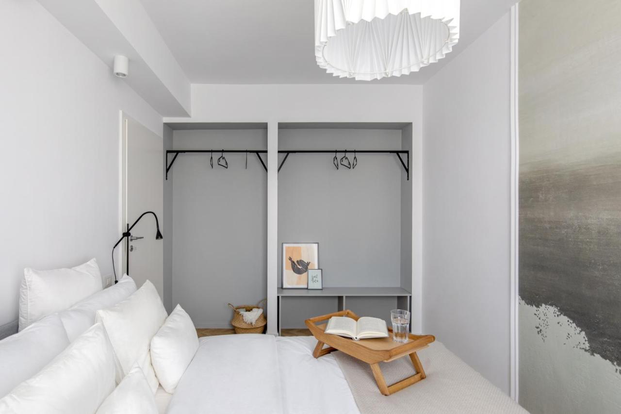 Poem By Urbanesq Apartment Bucureşti Ngoại thất bức ảnh